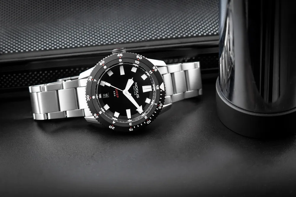 Nodus Sector Deep — dial and destro crown detail